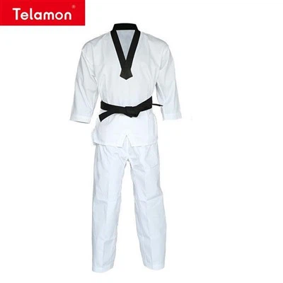 Črna taekwondo uniforma